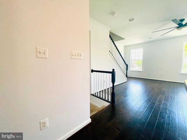 7120 BEAUMONT PL, Hanover, MD 21076