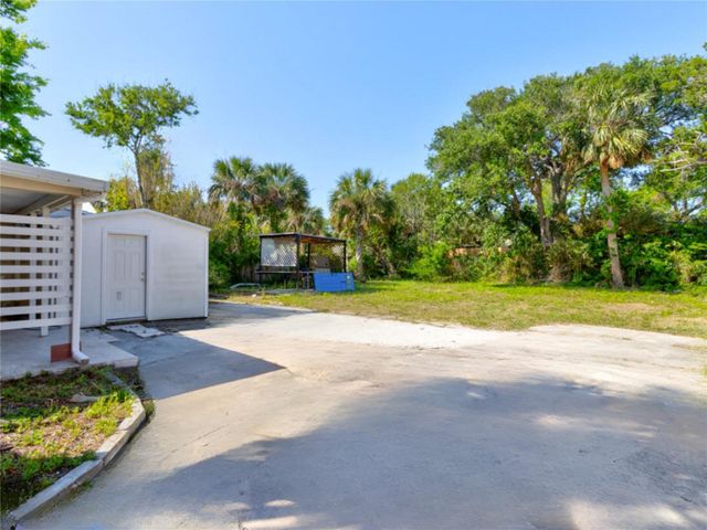 425 N OLEANDER AVENUE, Daytona Beach, FL 32118
