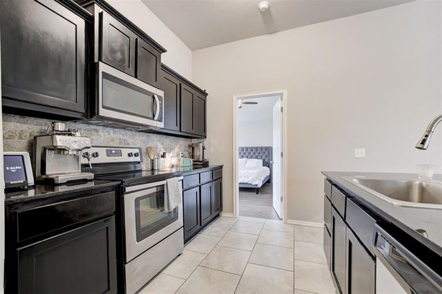 19716 Brunswick Court, Edmond, OK 73012