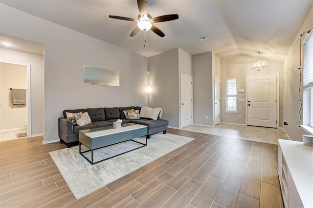 19716 Brunswick Court, Edmond, OK 73012