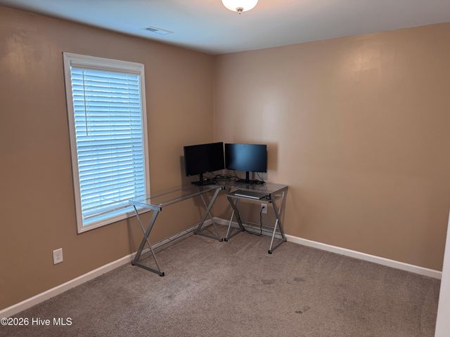 729 Wallace Mclean Road, Raeford, NC 28376