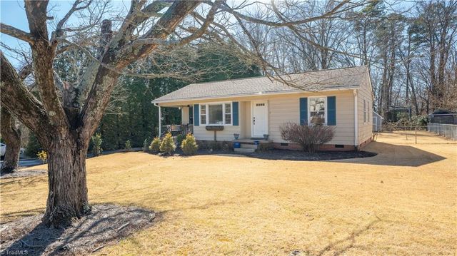 229 Hastings Drive, Kernersville, NC 27284