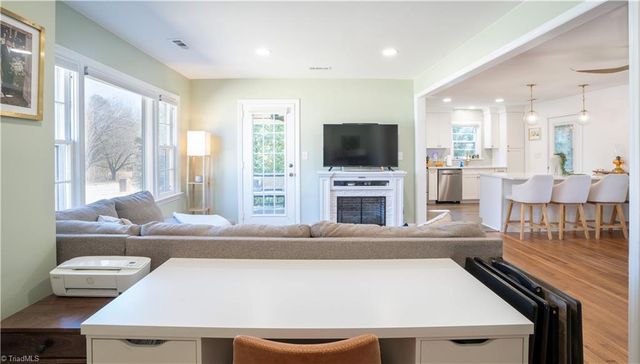 229 Hastings Drive, Kernersville, NC 27284