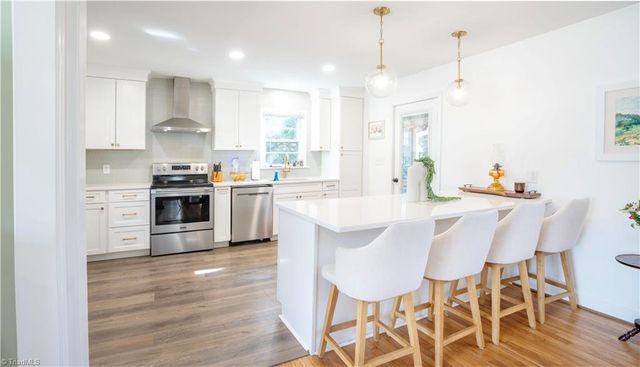 229 Hastings Drive, Kernersville, NC 27284