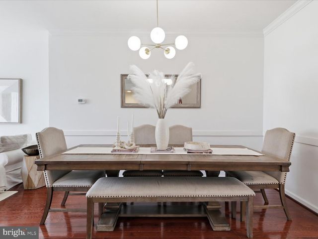 25114 HARPENDEN TER, Aldie, VA 20105