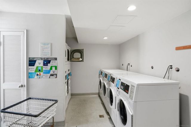 1855 Diamond 114, San Diego, CA 92109