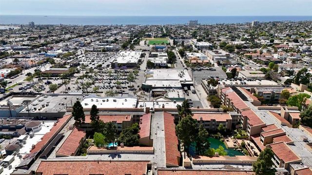 1855 Diamond 114, San Diego, CA 92109