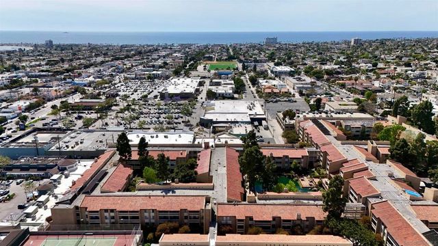 1855 Diamond 114, San Diego, CA 92109