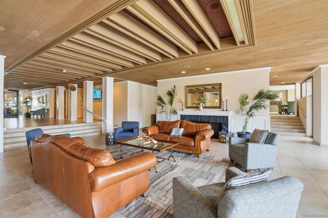 1855 Diamond 114, San Diego, CA 92109