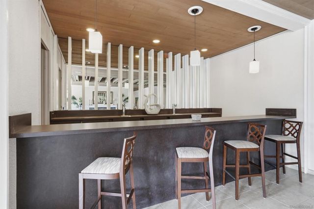 1855 Diamond 114, San Diego, CA 92109