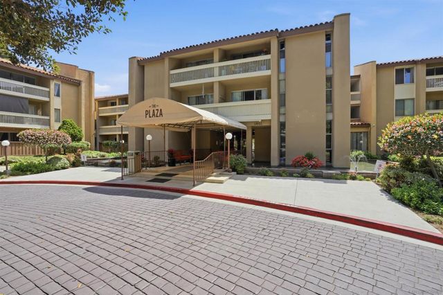 1855 Diamond 114, San Diego, CA 92109