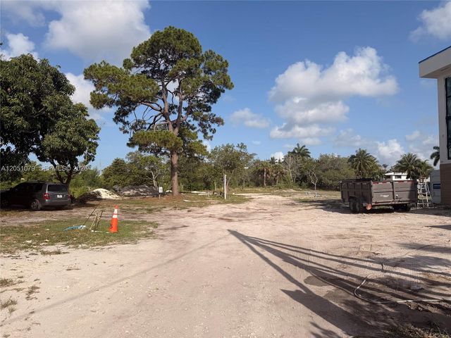 1417 Florian Dr, Dania Beach, FL 33004