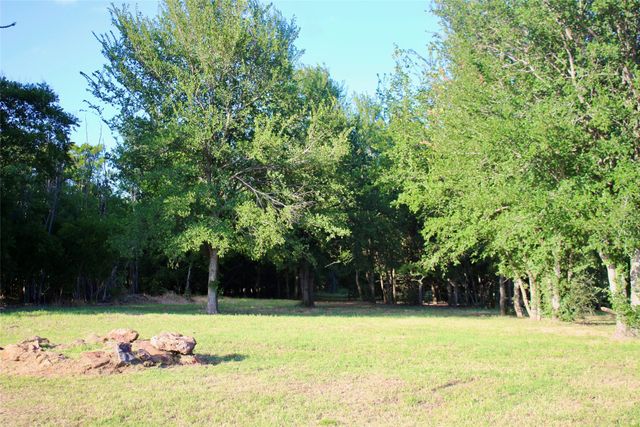 837 Beach Road Lots 40,41,42, Bowie, TX 76230