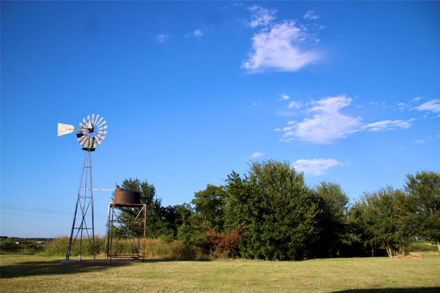 837 Beach Road Lots 40,41,42, Bowie, TX 76230