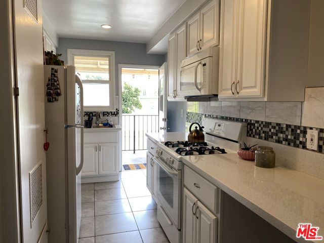 5312 Vantage Avenue, Valley Village, CA 91607