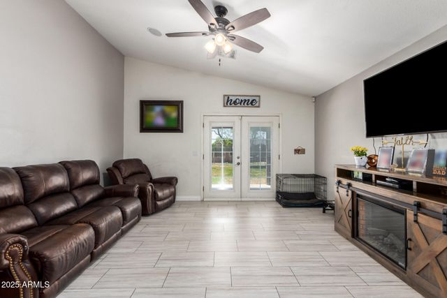4644 N 84TH Drive, Phoenix, AZ 85037