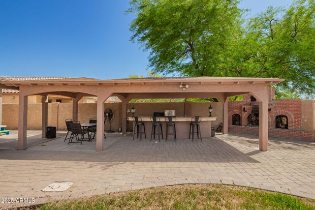 4644 N 84TH Drive, Phoenix, AZ 85037