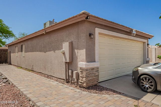 4644 N 84TH Drive, Phoenix, AZ 85037