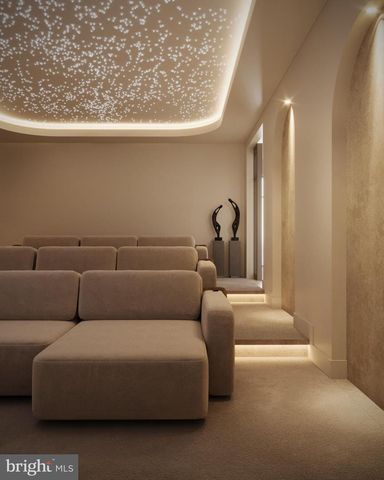 8111 GEORGETOWN PIKE, Mclean, VA 22102