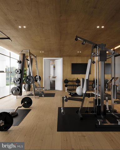 8111 GEORGETOWN PIKE, Mclean, VA 22102