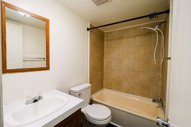 7500 144th Street, Noble, OK 73068
