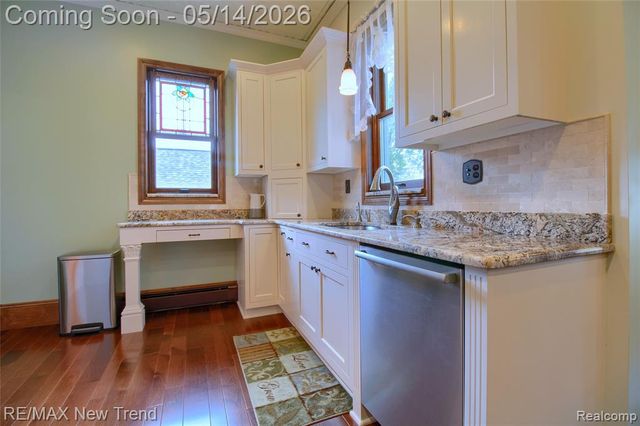 304 E Liberty Street, South Lyon, MI 48178