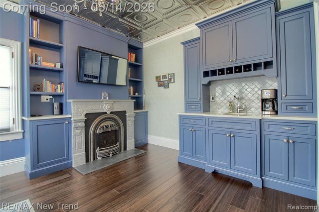 304 E Liberty Street, South Lyon, MI 48178
