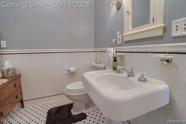304 E Liberty Street, South Lyon, MI 48178