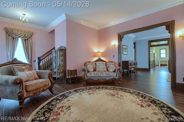 304 E Liberty Street, South Lyon, MI 48178