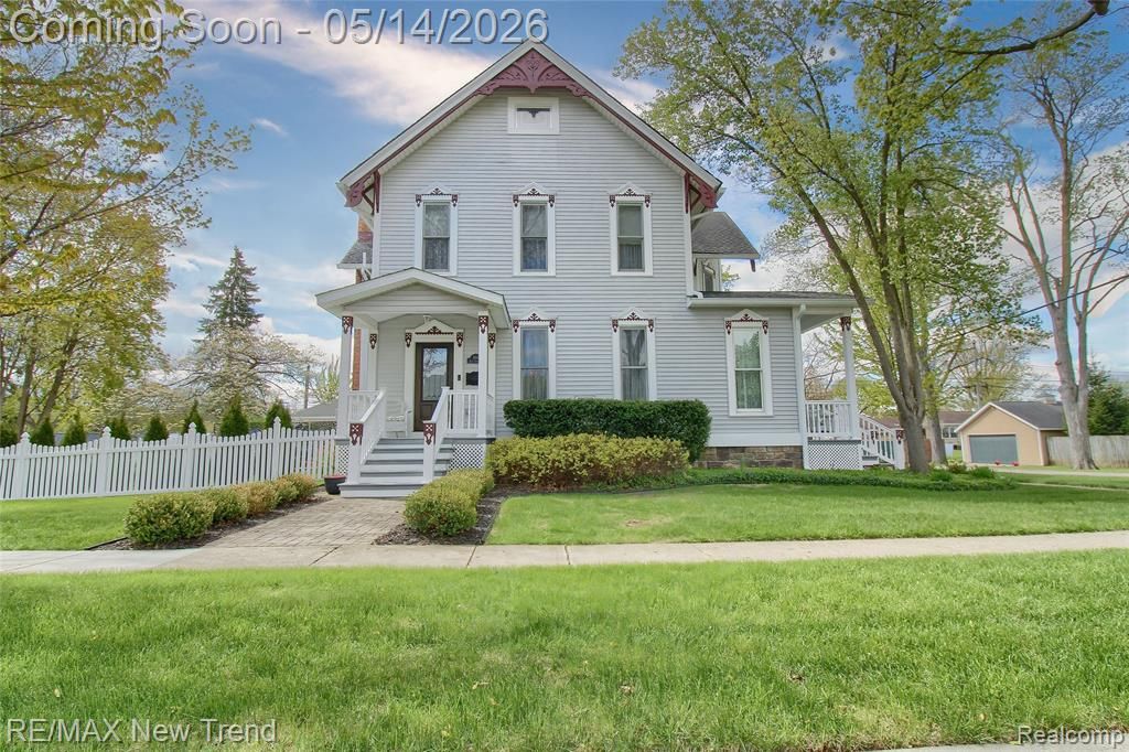 304 E Liberty Street, South Lyon, MI 48178