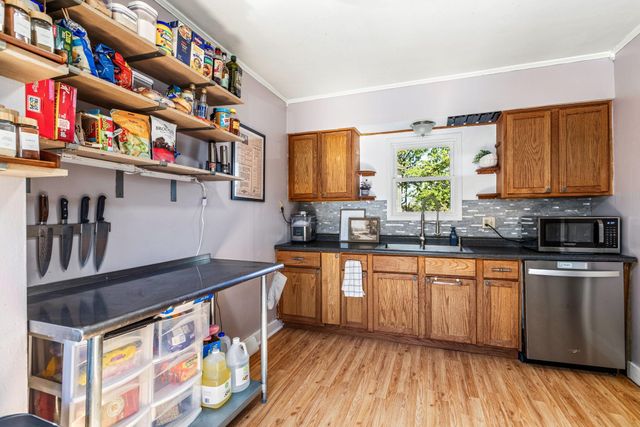 906 Cameron Street, Eau Claire, WI 54703