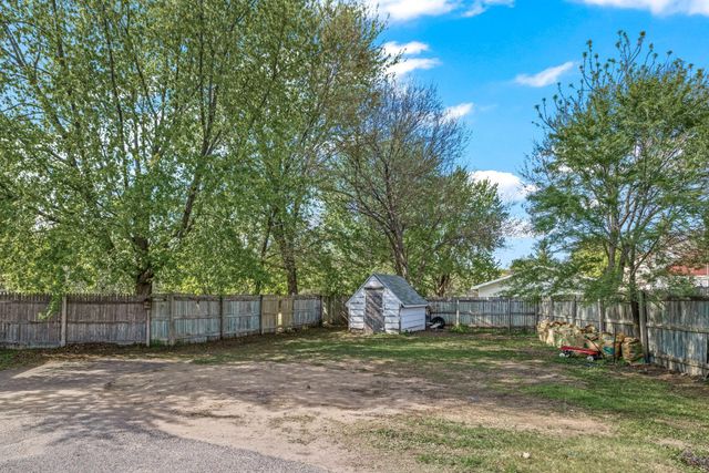 906 Cameron Street, Eau Claire, WI 54703