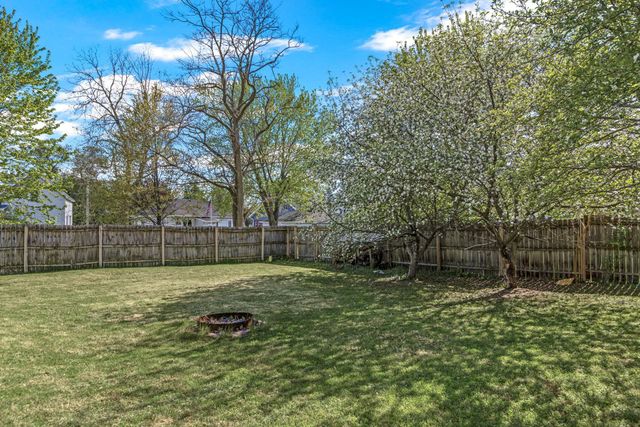 906 Cameron Street, Eau Claire, WI 54703