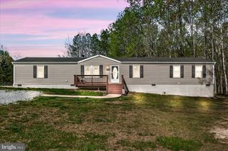 12192 MITCHELTREE LN, King George, VA 22485