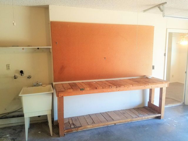 9609 W Cinnabar Avenue Apt B, Peoria, AZ 85345