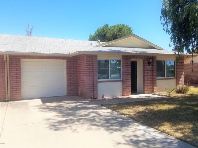 9609 W CINNABAR Avenue B, Peoria, AZ 85345