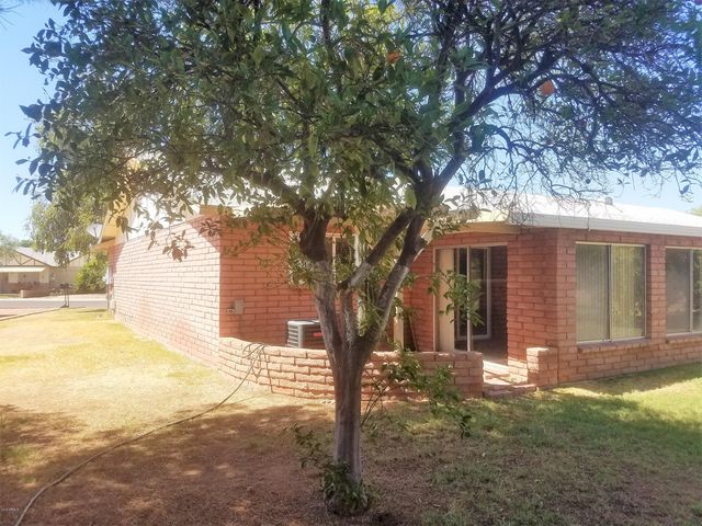 9609 W CINNABAR Avenue B, Peoria, AZ 85345