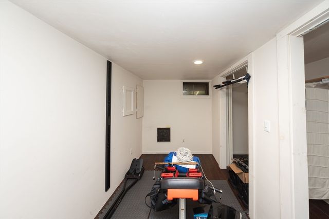 92 Brook St, Hudson, MA 01749