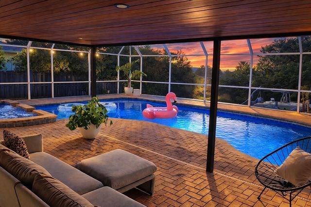 1901 UPPER COVE TERRACE, Sarasota, FL 34231