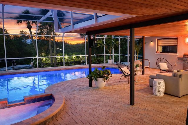 1901 UPPER COVE TERRACE, Sarasota, FL 34231