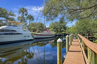 1901 UPPER COVE TERRACE, Sarasota, FL 34231