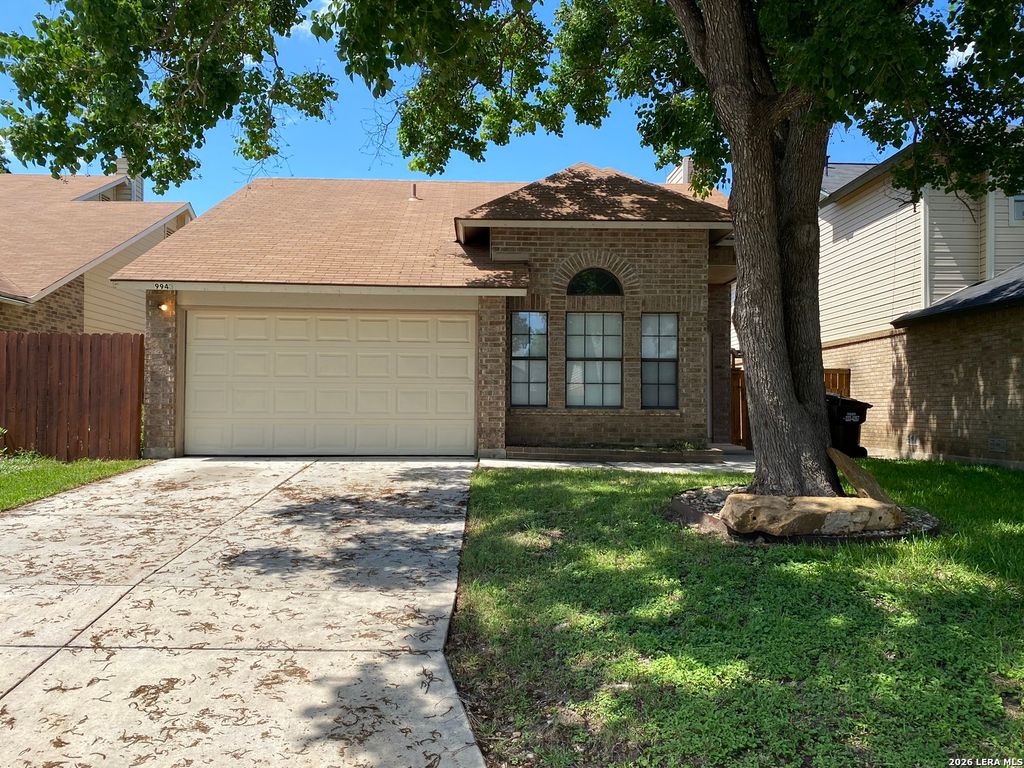 9943 ECHO PLAIN DR, San Antonio, TX 78245