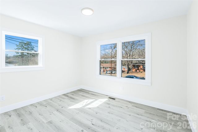 3623 Sargeant Drive, Charlotte, NC 28217