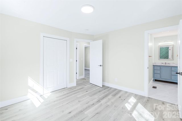 3623 Sargeant Drive, Charlotte, NC 28217