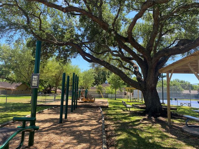 9110 Abbeydale Drive, Houston, TX 77031