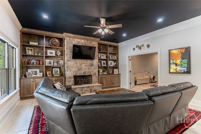 1774 Gentry Lane, Statham, GA 30666