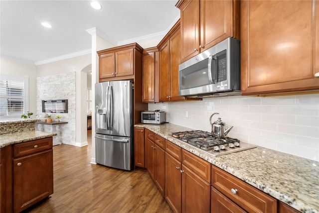 8550 Lakeside Bend, Parkland, FL 33076