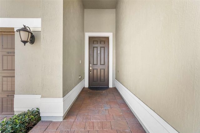 8550 Lakeside Bend, Parkland, FL 33076