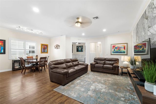 8550 Lakeside Bend, Parkland, FL 33076