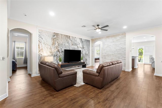 8550 Lakeside Bend, Parkland, FL 33076